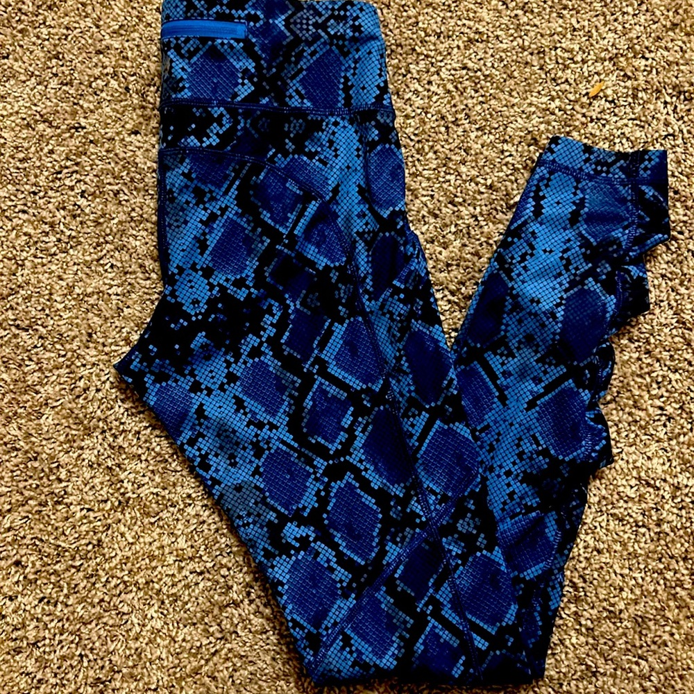 Lululemon running tights size 6